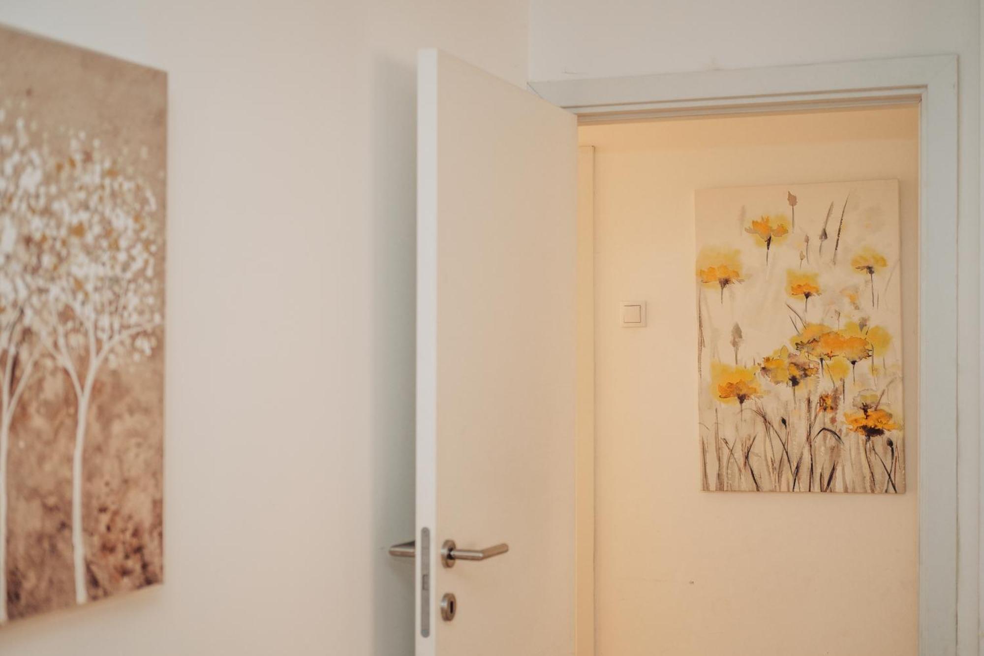 Crown Central Three Bedroom Apartment Belgrade Extérieur photo