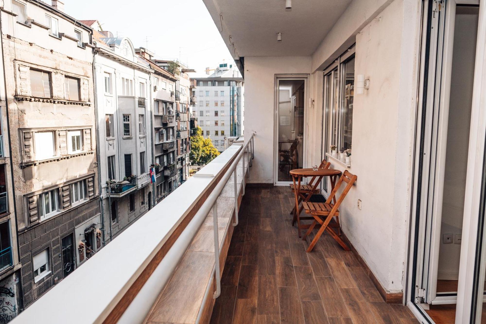 Crown Central Three Bedroom Apartment Belgrade Extérieur photo